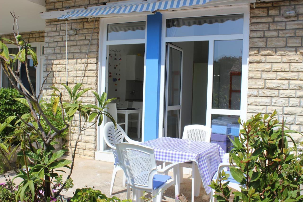 Apartments Blue Sea Мали-Лошинь Экстерьер фото